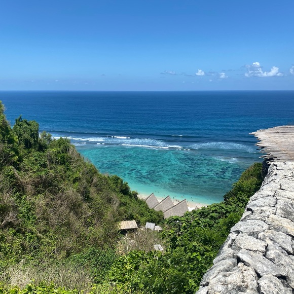 Meet your Posher, Chris - Picture 11 of 16